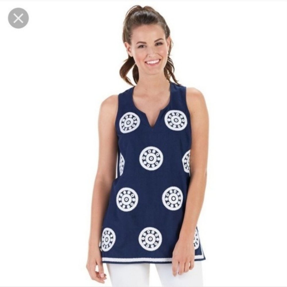 Mud Pie Gigi Tunic Navy Embroidery Top NWT - Picture 1 of 3